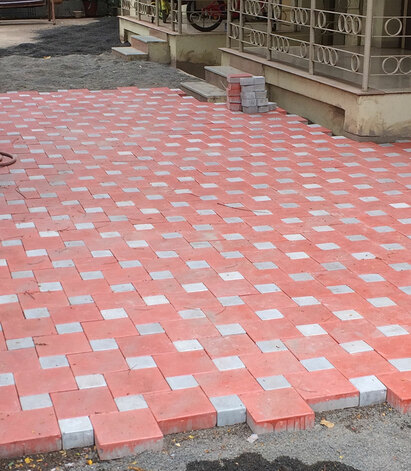 Paver
