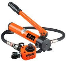 hydraulic jacks