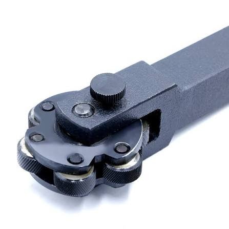 Knurling