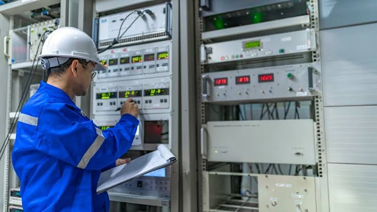 Electrical contractor.