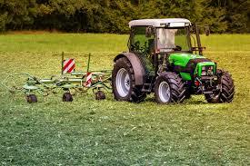 Tractor